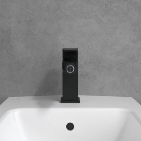 Смеситель Villeroy & Boch Architectura Square TVB125001000K5 для биде, черный матовый TVB125001000K5