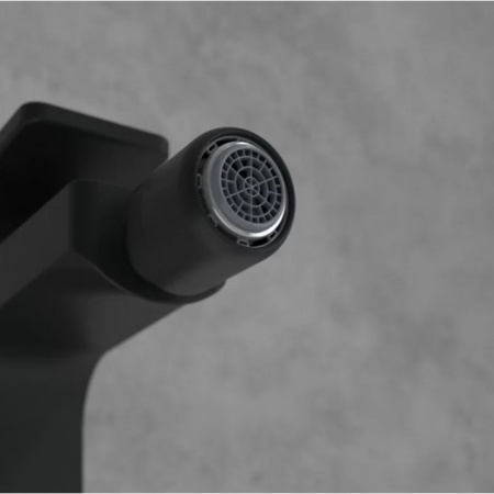 Смеситель Villeroy & Boch Architectura Square TVB125001000K5 для биде, черный матовый TVB125001000K5
